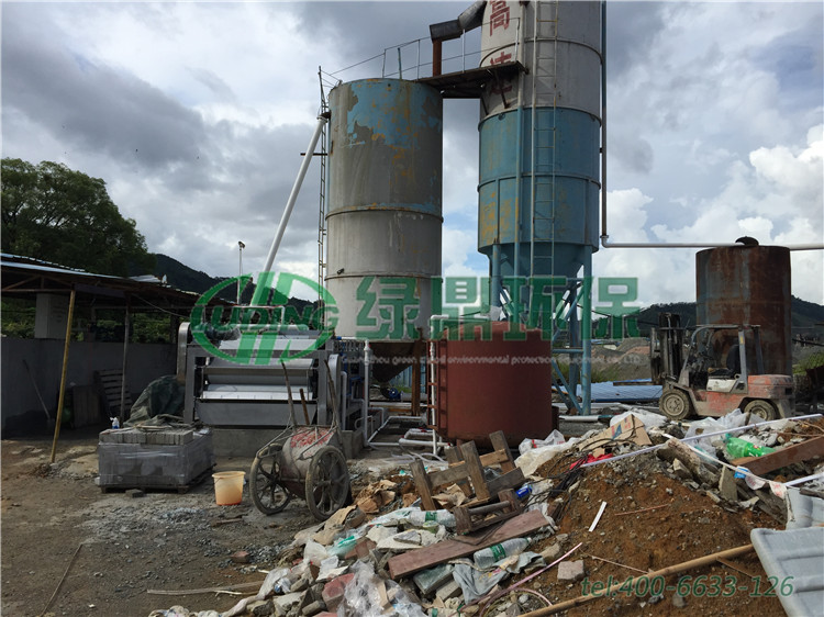 惠州礦場礦山污泥用的帶式壓濾機使用現(xiàn)場 4