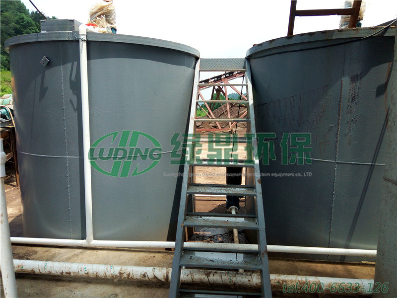 湖南湘潭磷礦廠帶式壓濾機(jī)處理泥漿工程案例 4